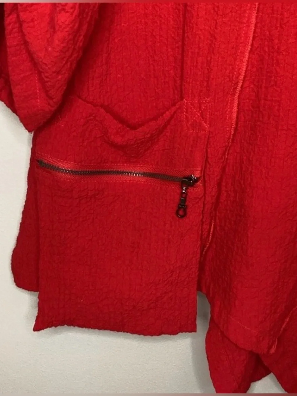 Ali Miles Relaxed Cherry Red Cowl-Neck Tunic Top, Pocket Detail Size Medium